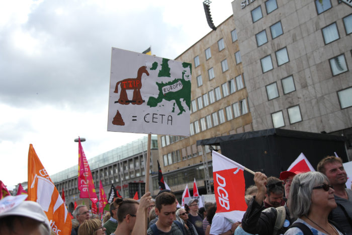 Ceta und TTIP Demo in Stuttgart.